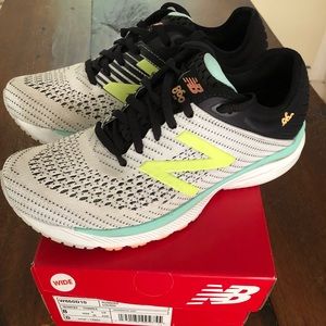 New balance 860 running sneakers
